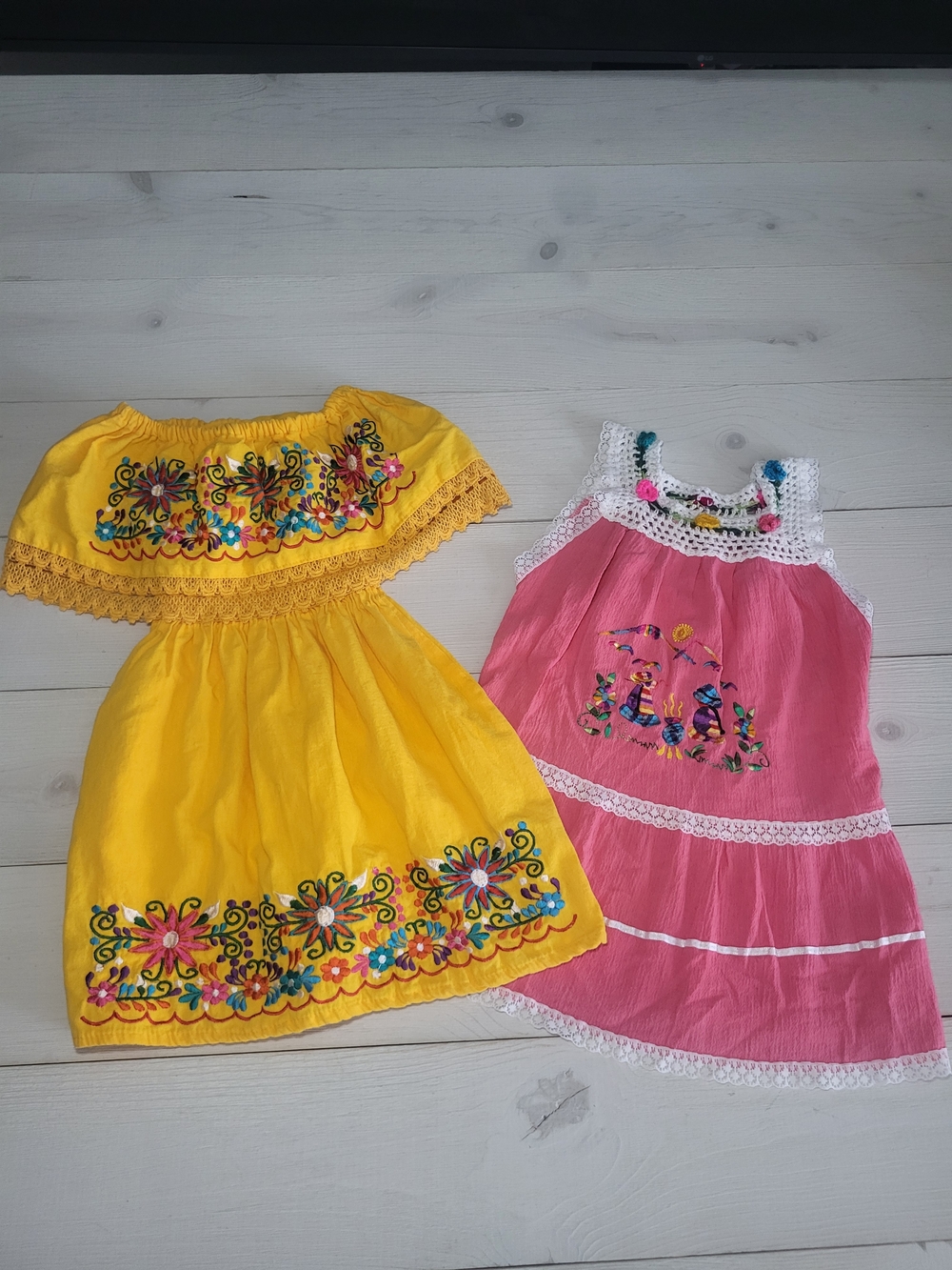 Girl's Set Of Dresses Floral  Embroidered Spanish Cotton Spring Summer.